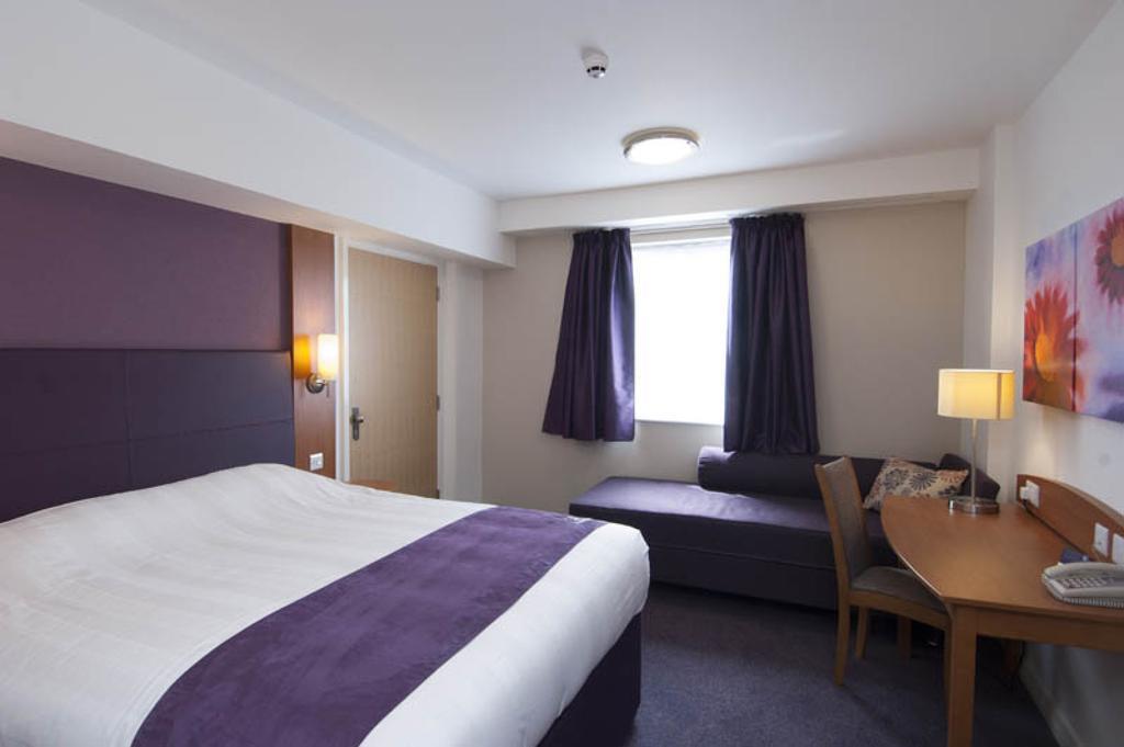 Premier Inn London Greenwich Exterior foto